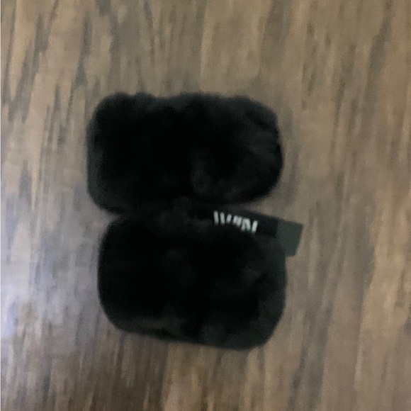 WHBM faux fur cuffs - Picture 2 of 8